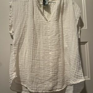 Women's White Gauze V-Neck Pullover Top